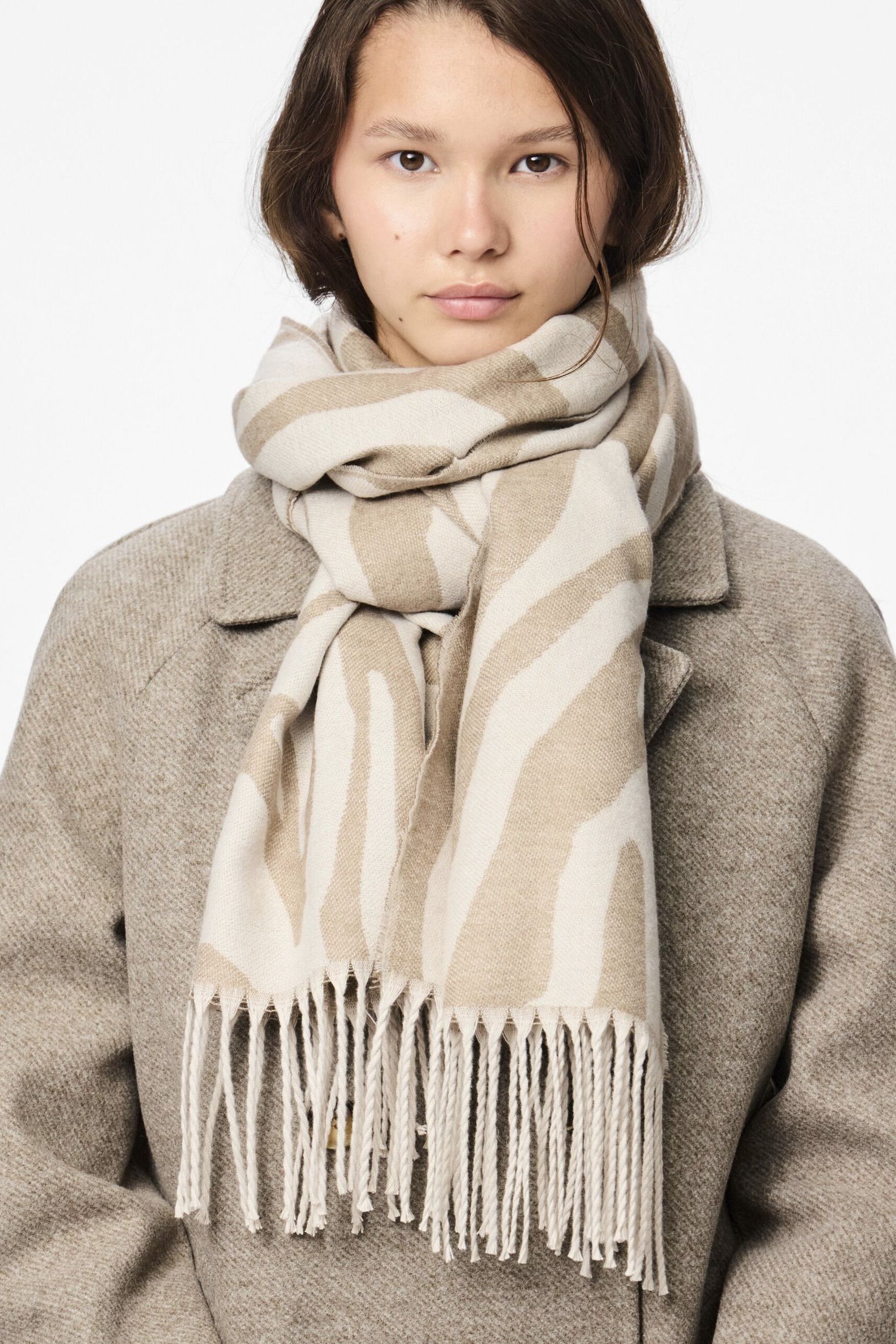 ECHARPE ELIN SILVER LINING H25