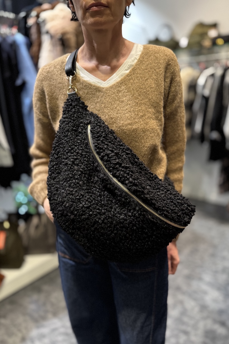 BANANE GM SHERPA NOIR H25